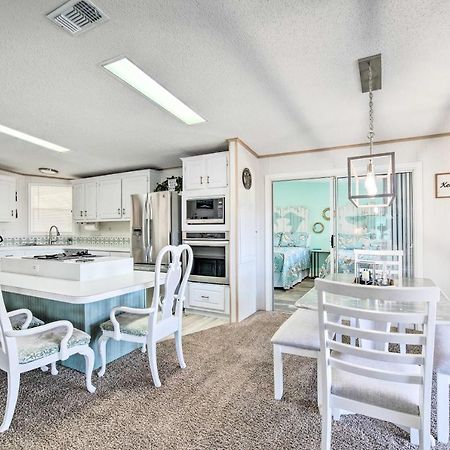 Retreat On The River With Boat Dock, Porch, And Grill! Homosassa Luaran gambar